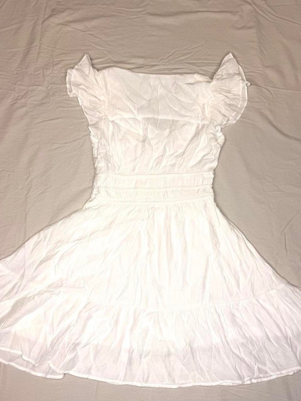 Blu Pepper White Flutter-Sleeve Smocked Waist Mini Dress